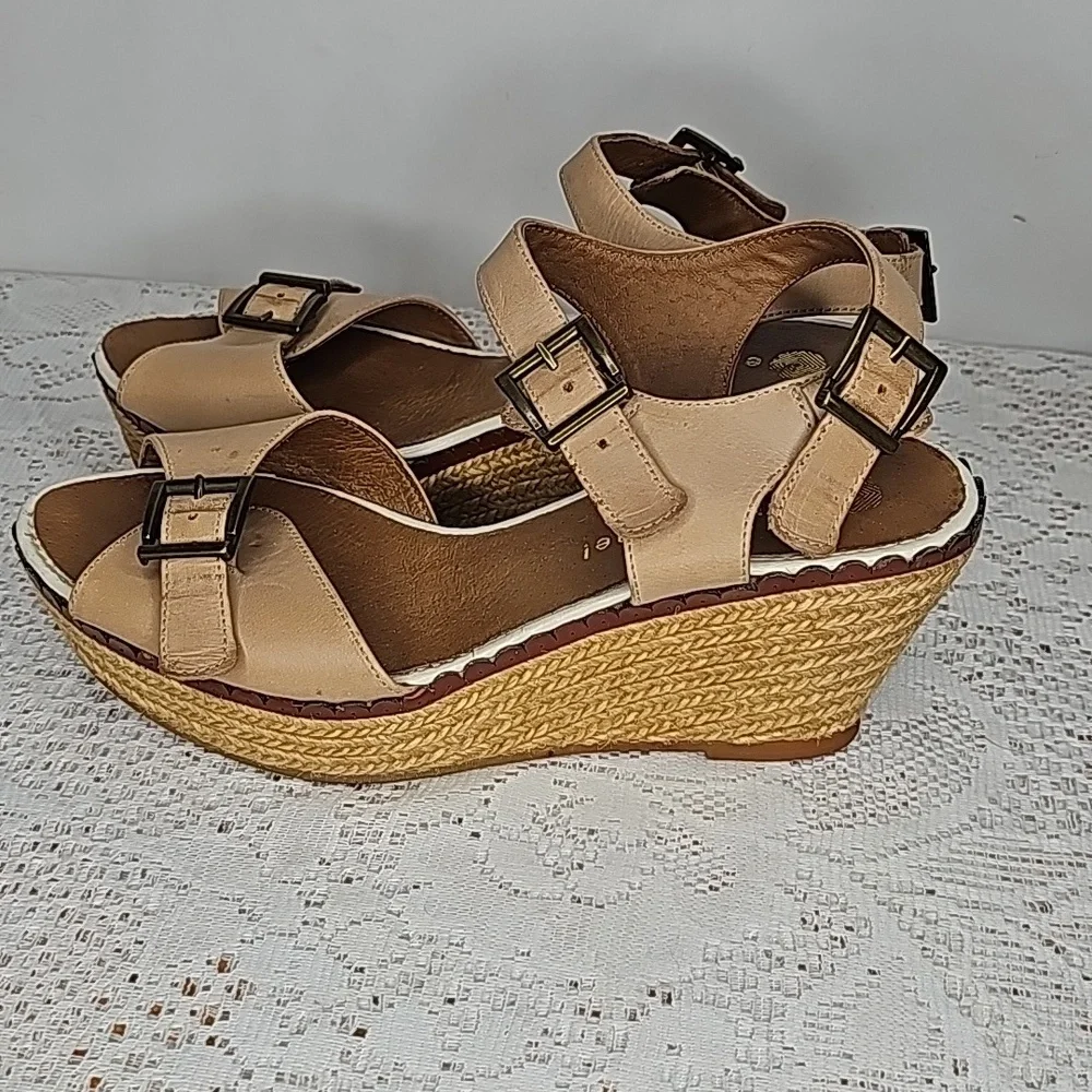 Eric Michael handmade in Spain leather ankle strap espadrille wedges sz 8 - Picture 7 of 10